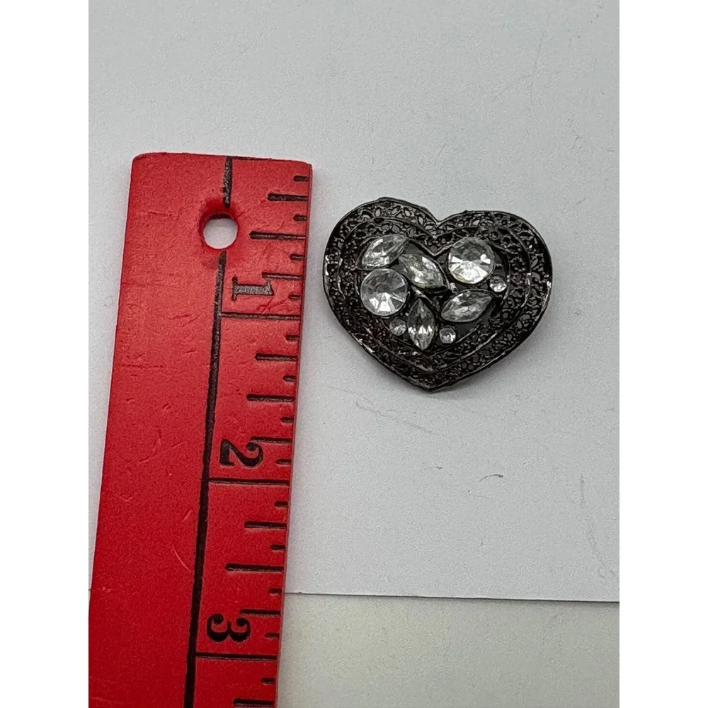 Vintage‎ Japanese Filigree Black Mesh Heart Brooch Rhinestone J106 Gunmetal Pin